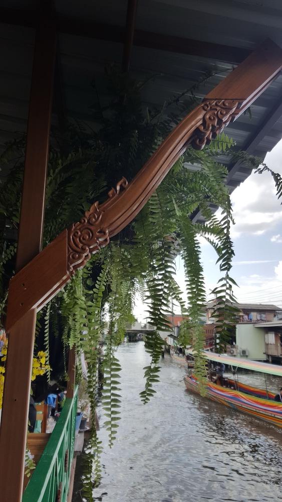 Bangluang House Hotel Bangkok Kültér fotó