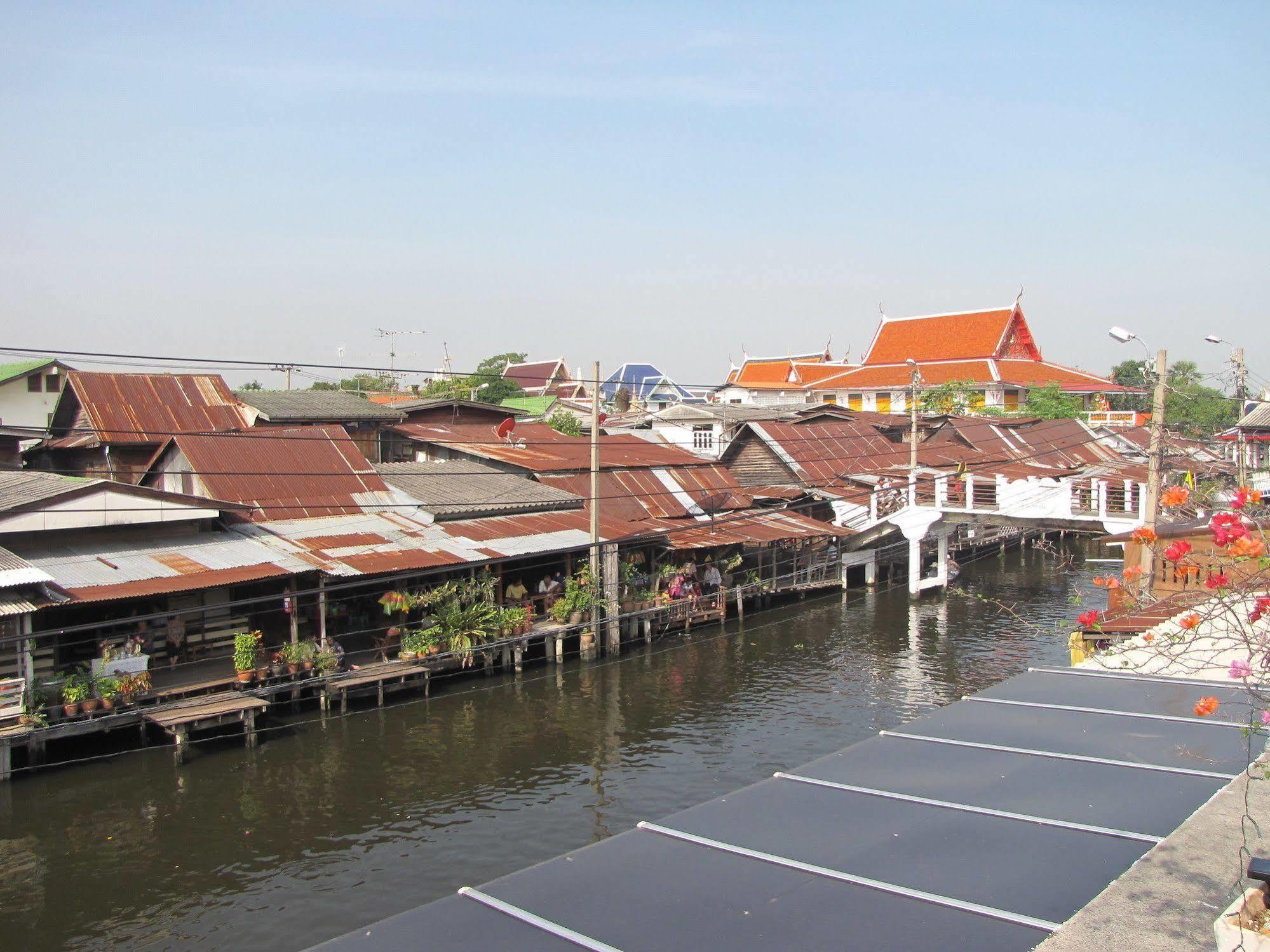 Bangluang House Hotel Bangkok Kültér fotó