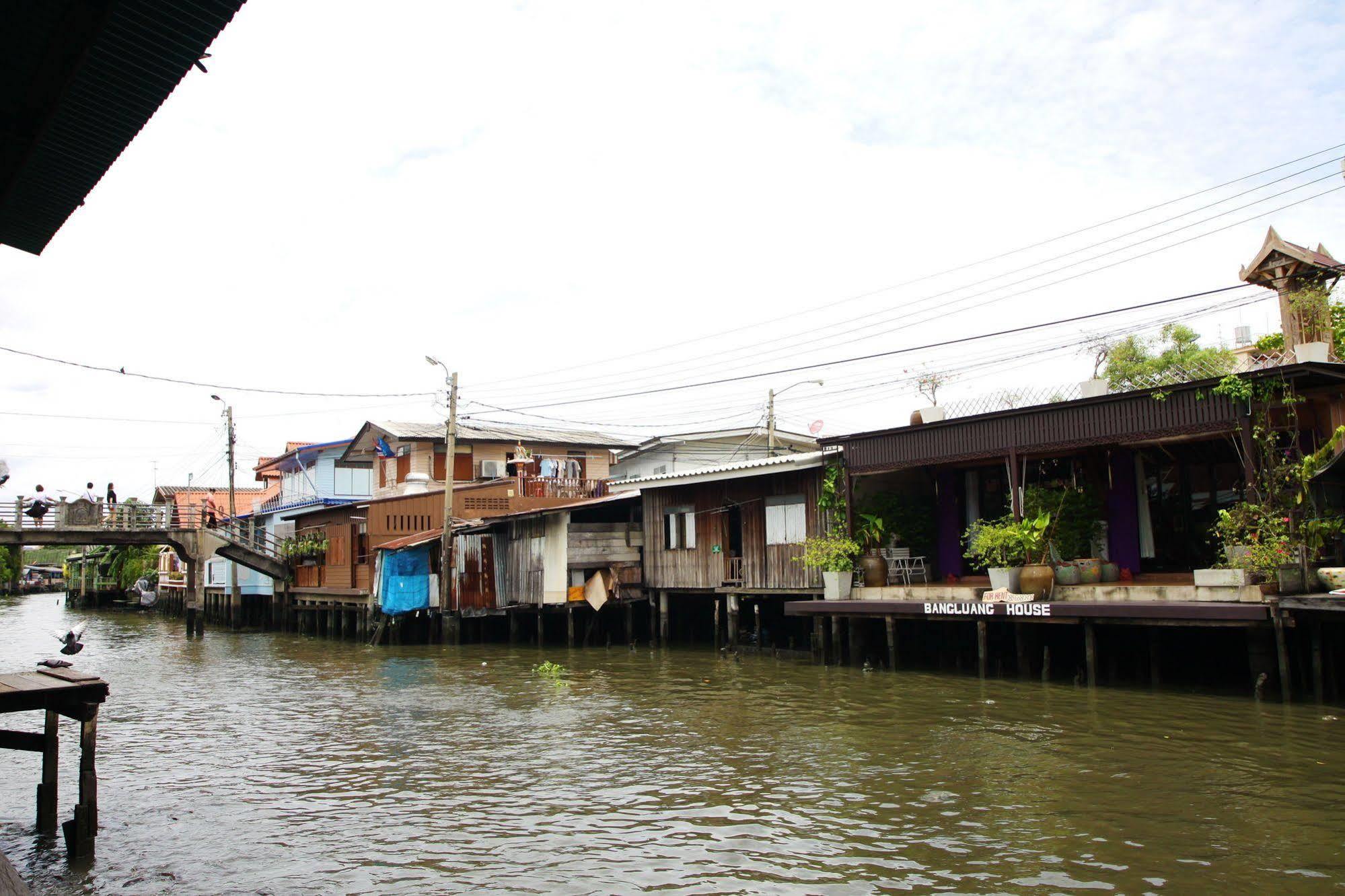 Bangluang House Hotel Bangkok Kültér fotó